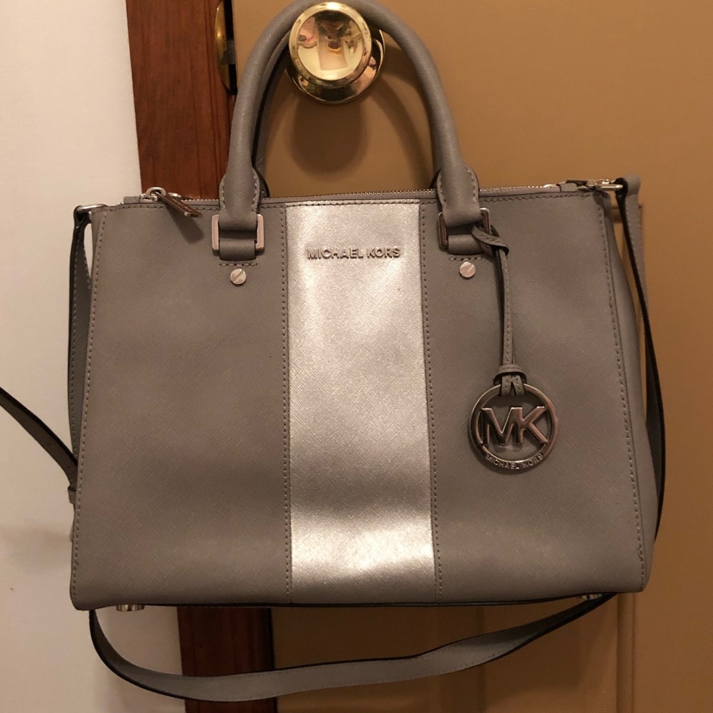 Gray and Sliver Crossbody Michael Kors Purse